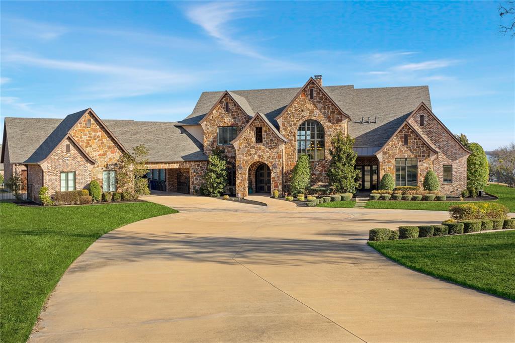 SUNRISE BAY AT LAKE LEWISVILLE - Residential