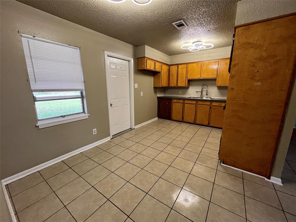 Swan Lake Sub - Residential