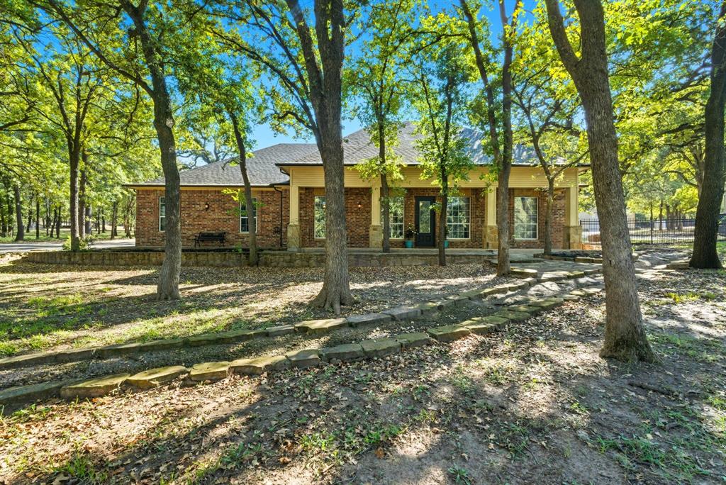119 Forest Creek Circle