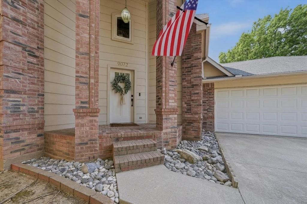 9072 Elbe Trail