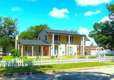 A home in Brady