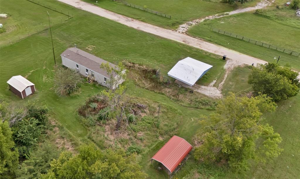 6571 Private Road 2270
