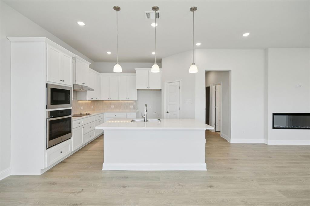 Summer Crest - Residential