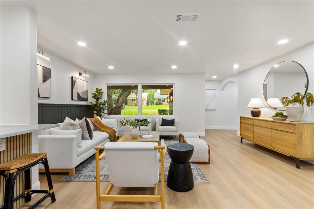 Casa Linda Forest - Residential
