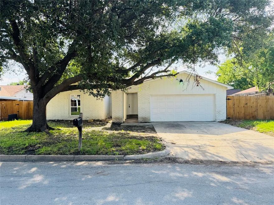 Newly renovated Single-family home with 4 bedrooms, 2.5 bathrooms and 2 cars garage. Freshly painted interior and exterior, new kitchen appliances included new cabinets and new Quartz Countertops. New Luxury Plank Vinyl throughout the house, new light fixtures, new chandeliers reflected to the new tiled fireplace wall. both bedrooms upgraded with the vanities, lighting mirrors, lighting and frameless shower doors. Move In Ready!