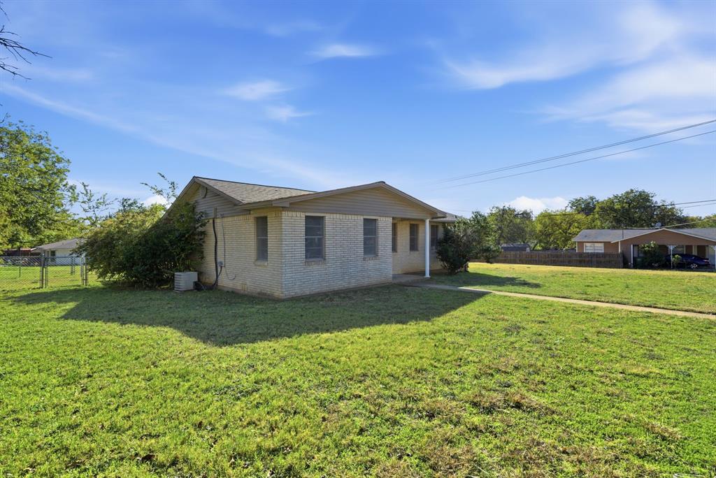 Lynch Add - Residential