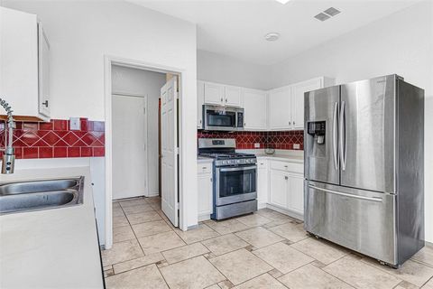 Tiny photo for 11856 Porcupine Drive, Fort Worth, TX 76244 (MLS # 21138473)