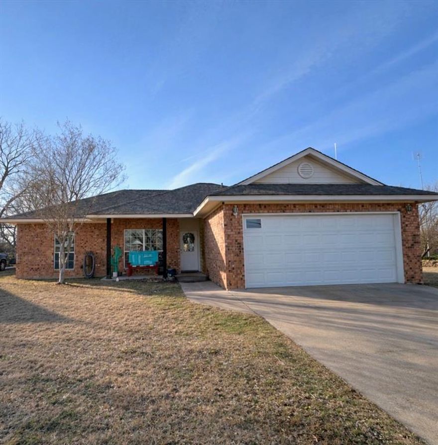 This like new three-bedroom two bath brick home features high end laminate flooring, neutral paint and tile accents throughout the house.  The open concept layout flows seamlessly into a huge backyard spanning multiple lots.  Complete with a two-car garage and conveniently located just a short drive from Stephenville, Texas.  This home is a must see and won't last long.  It's move in ready so book your showing today!