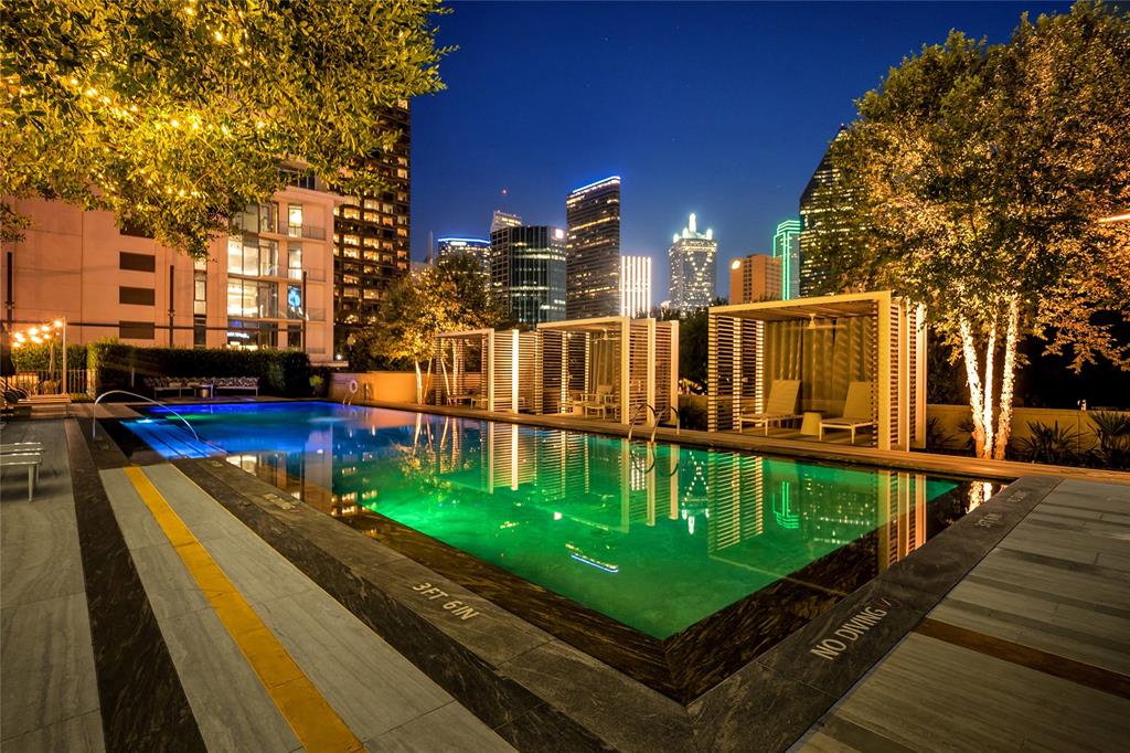 Museum Tower Condos - Residential