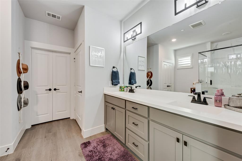 Mira Lagos East Twnhms North A - Residential