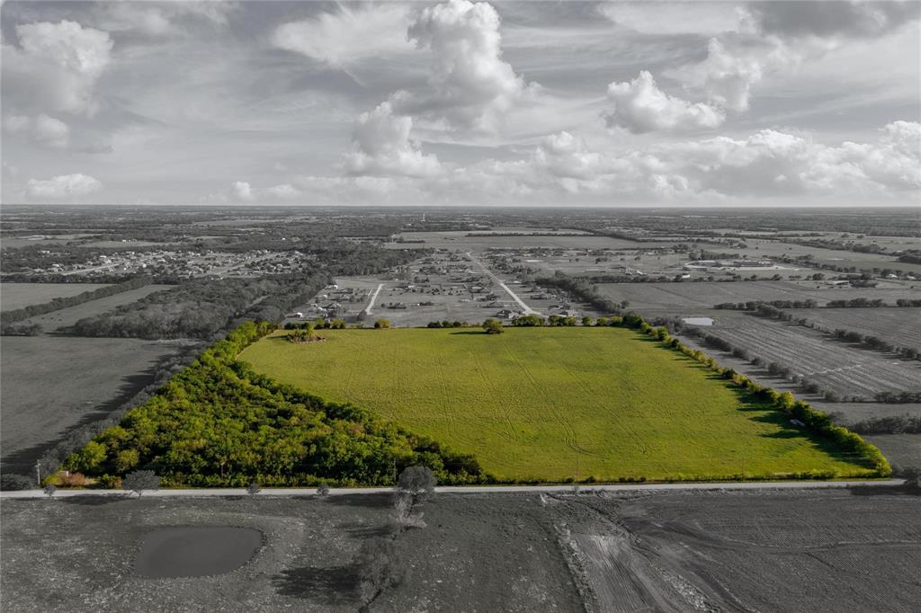 A0258 A Connelly - Land