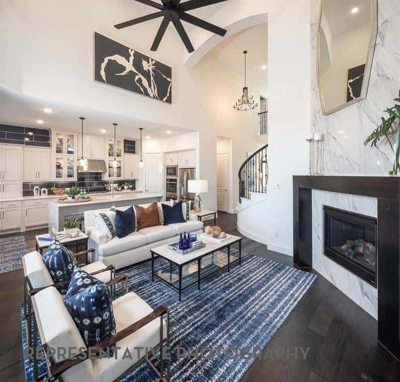 307 Taylor Way