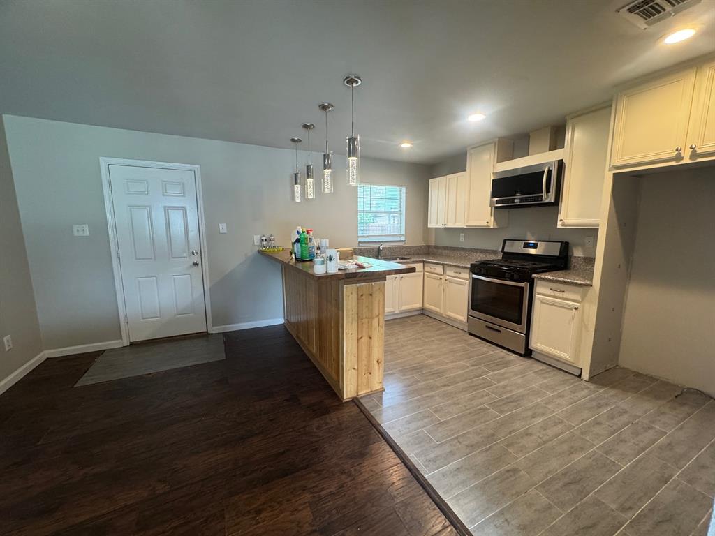 Plaza Terrace Add - Residential Lease