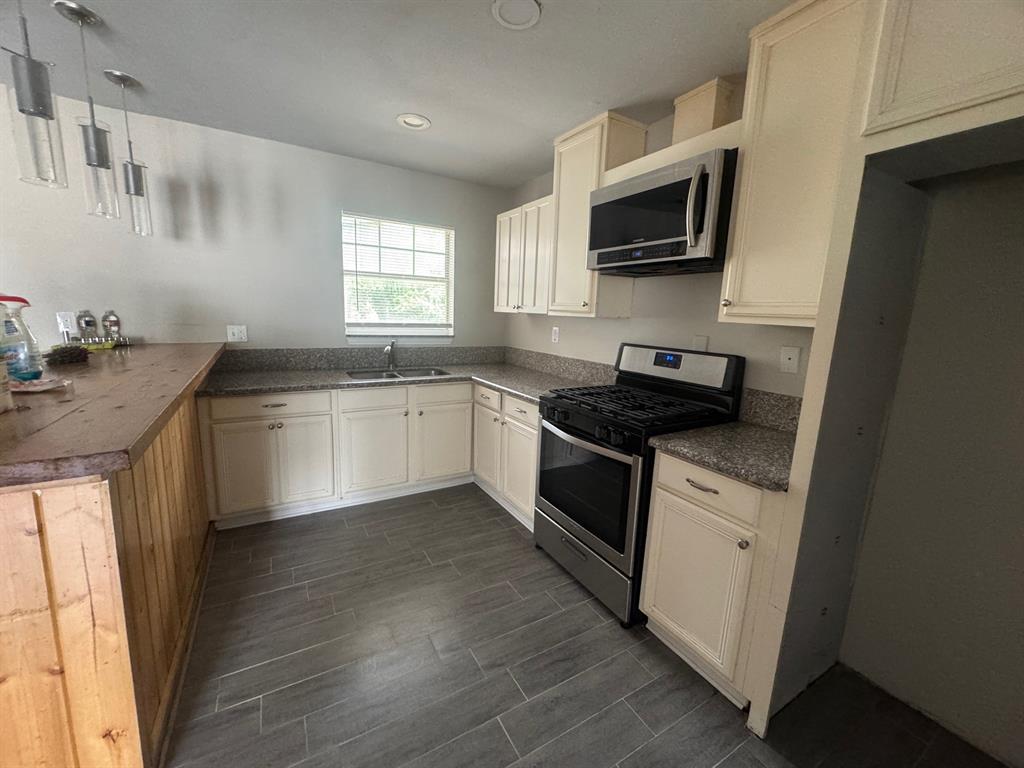 Plaza Terrace Add - Residential Lease