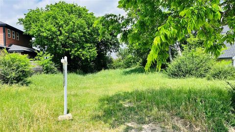 1601 Avenue D Fort Worth TX 76104