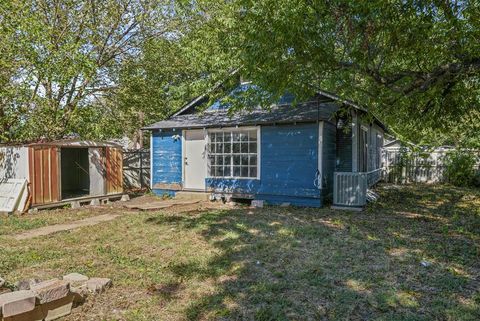 407 W Erwin Avenue McKinney TX 75069