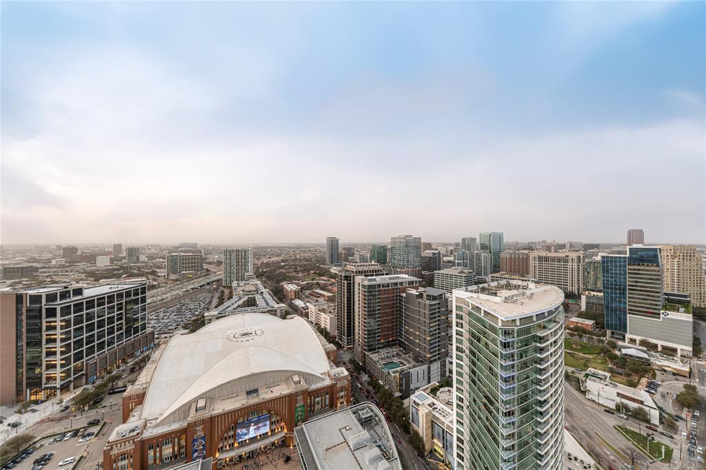 Residences - Residential