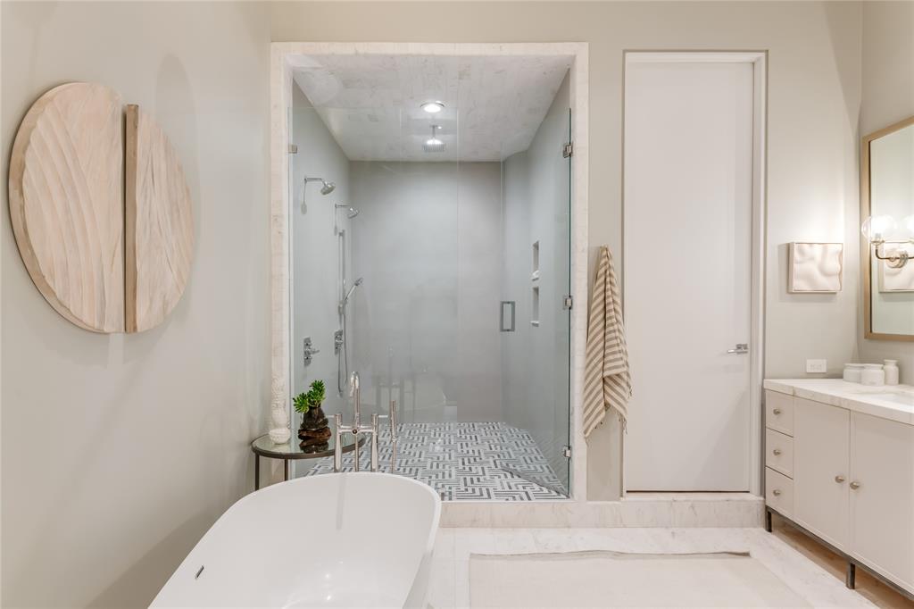 Residences - Residential