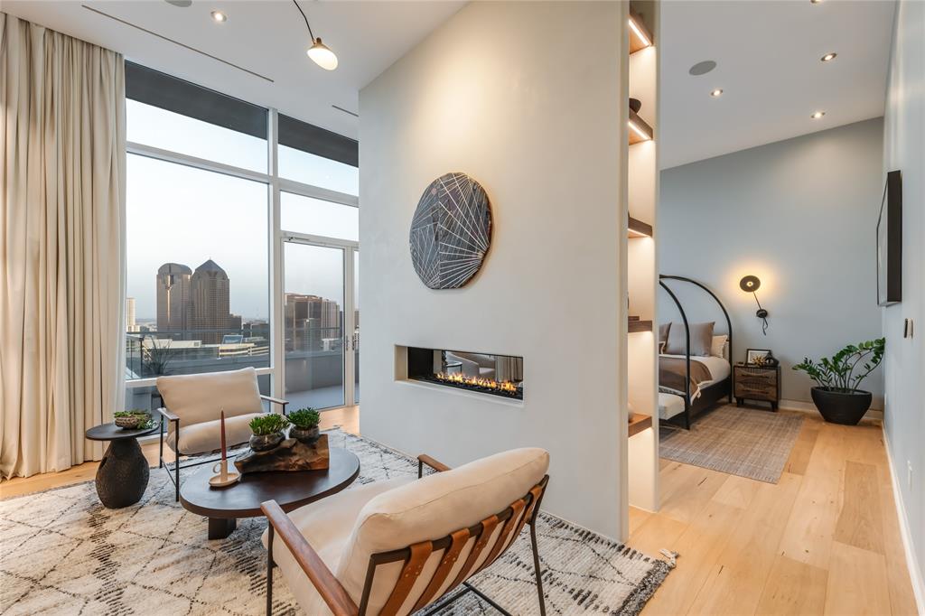 Residences - Residential