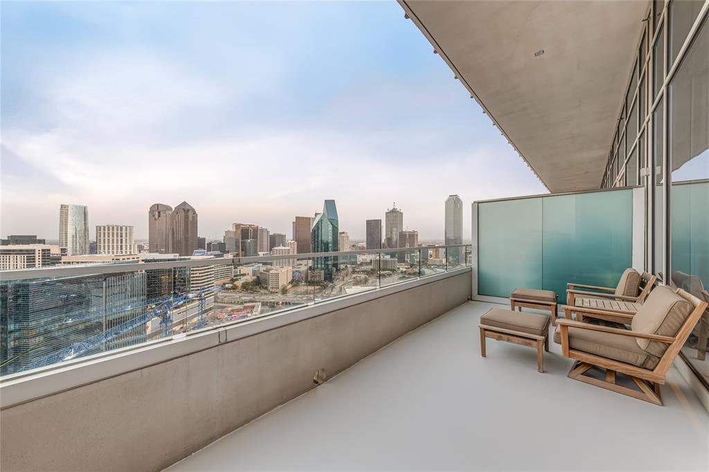 Residences - Residential