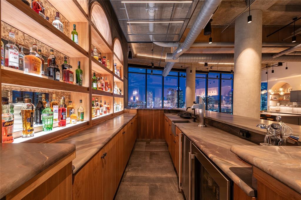 Residences - Residential