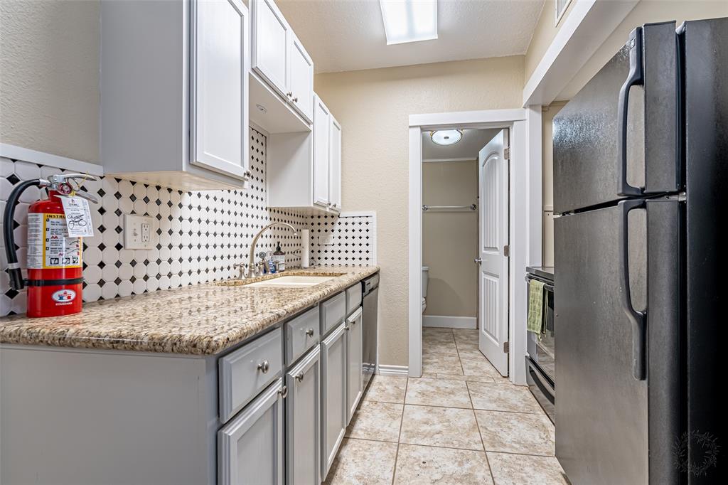 Eastwood Village - Commercial Sale