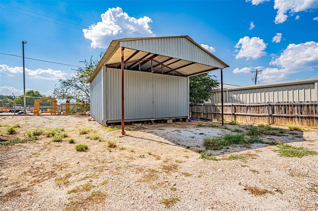 Eastwood Village - Commercial Sale