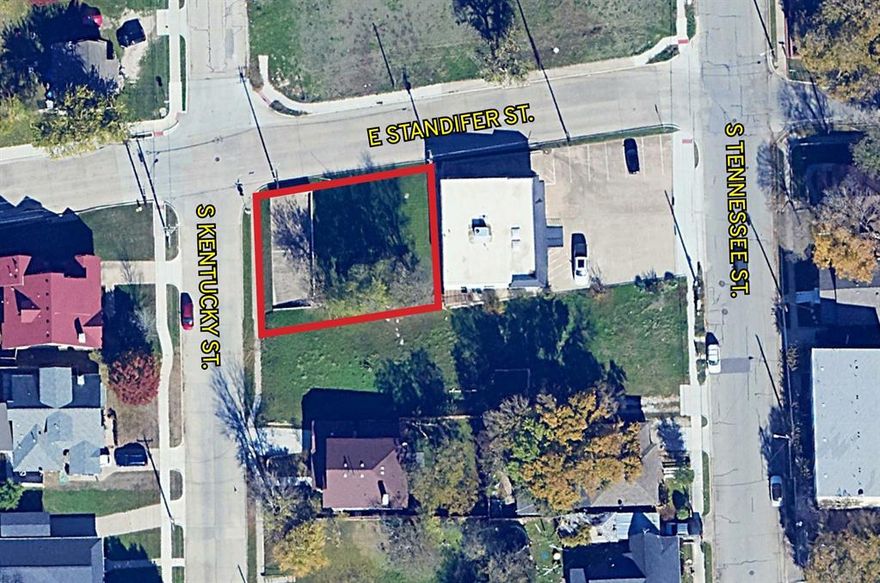Rare land opportunity just south of the Historic Downtown McKinney Square, positioned at the intersection of Kentucky Street and Standifer Street in one of McKinney’s most desirable commercial districts. Surrounded by established retail, restaurants, offices, and ongoing redevelopment, the site offers excellent potential for office, retail, mixed-use, or residential development. With walkability to Downtown McKinney, convenient access
to US 75, and continued investment throughout the surrounding area, this property presents a unique opportunity in a highly sought-after and supply-constrained market.