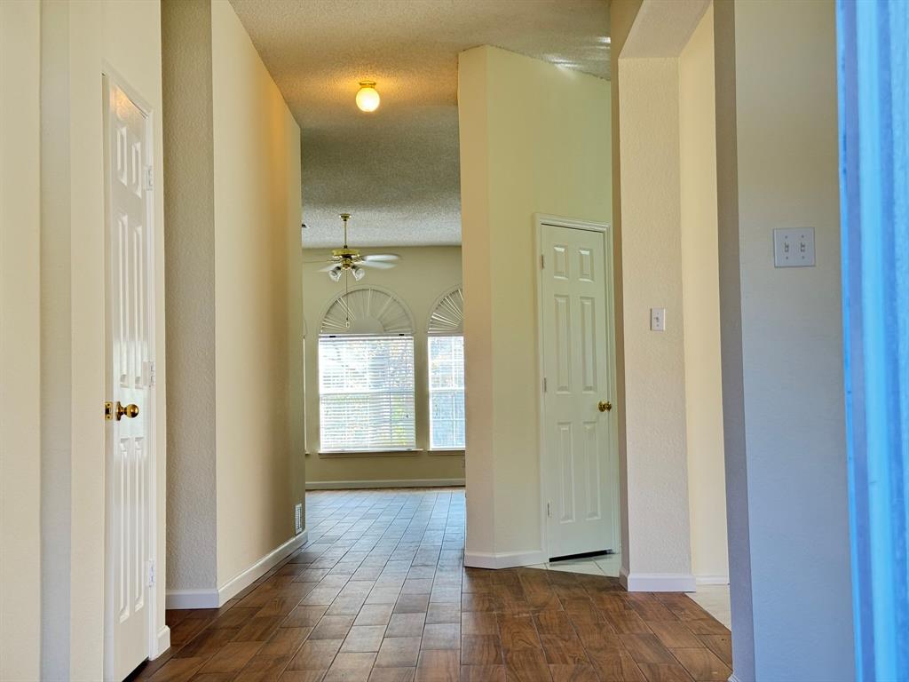 1412 Faringdon Drive
