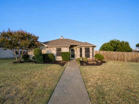 Photo of 1908 Chapman Drive, Lancaster, TX 75134 (MLS # 21350314)