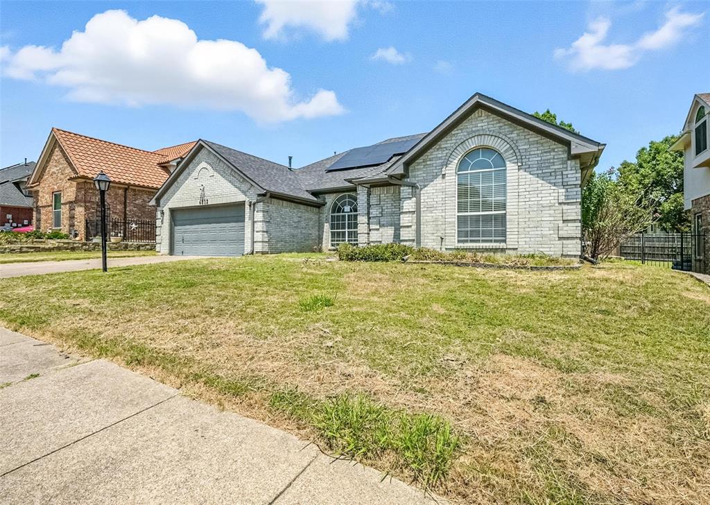 6813 Greenleaf Drive