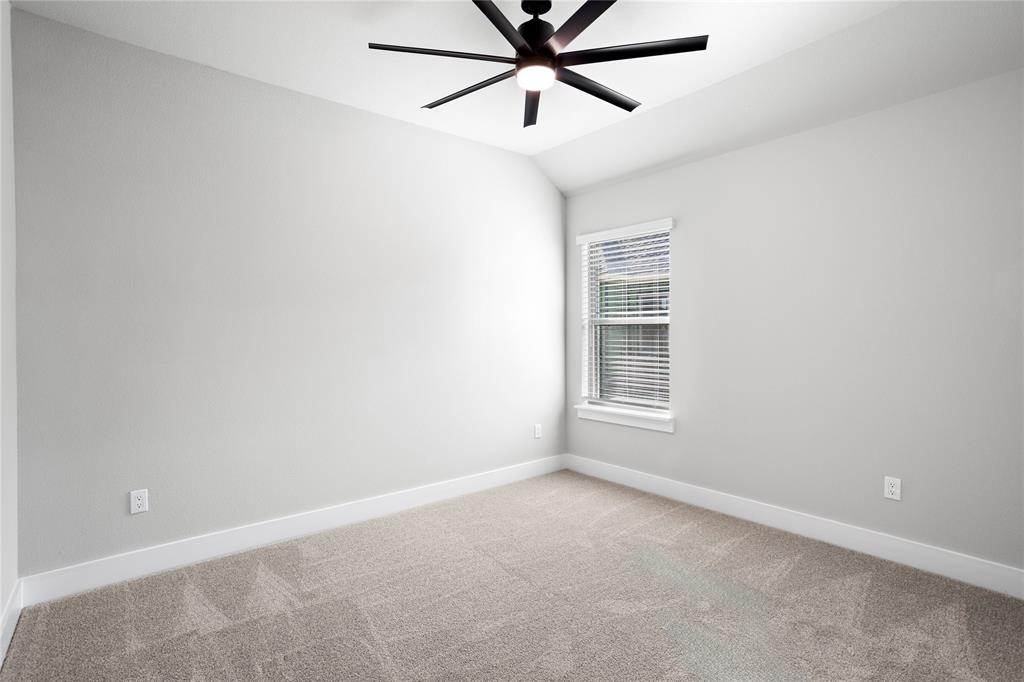 GLADIATOR ESTS - Residential