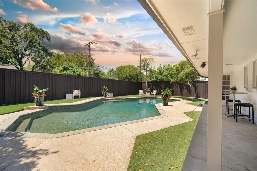 Luna Park Estates - Residential Lease