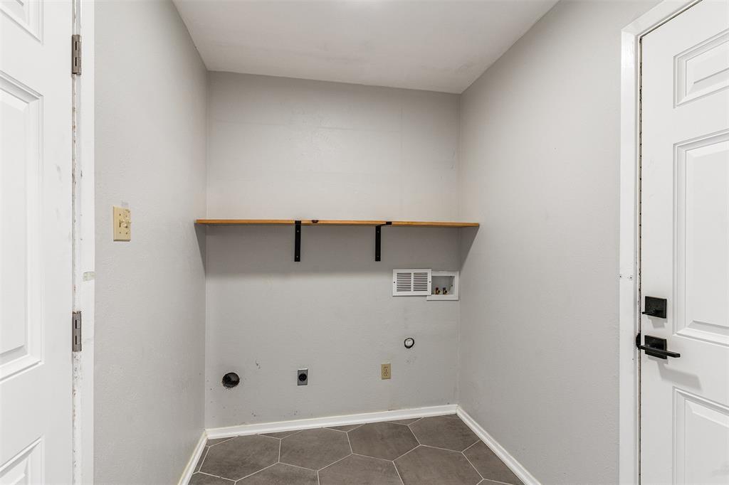 Meadowbrook East Add - Residential