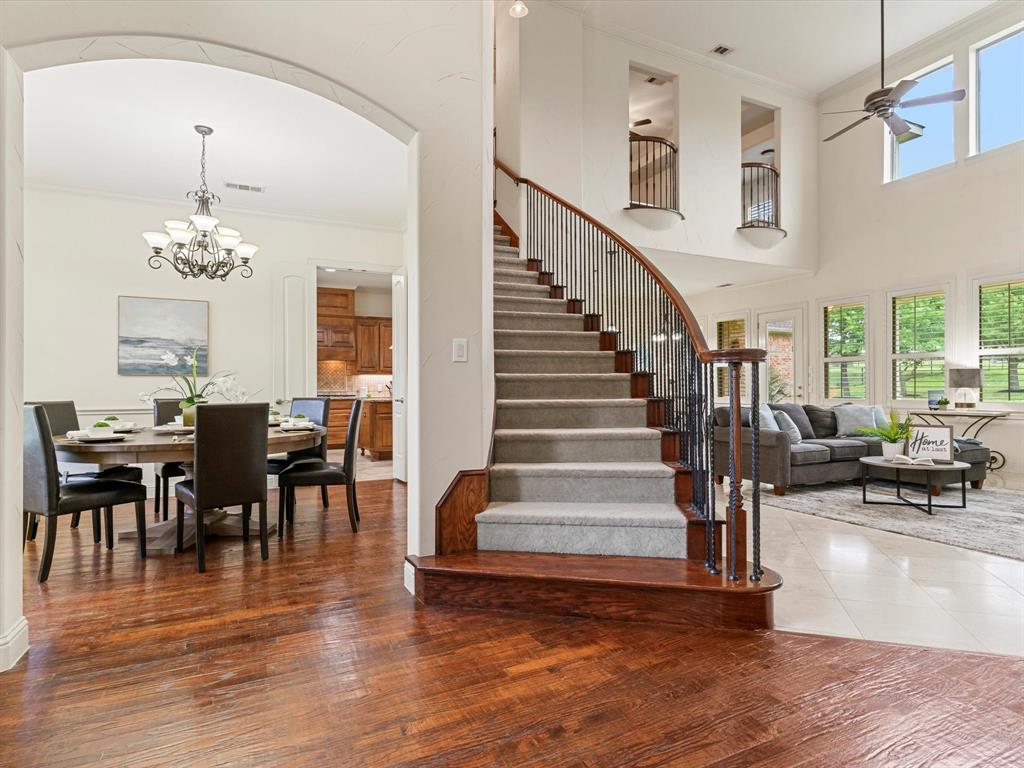 407 W Aurora Vista Trail