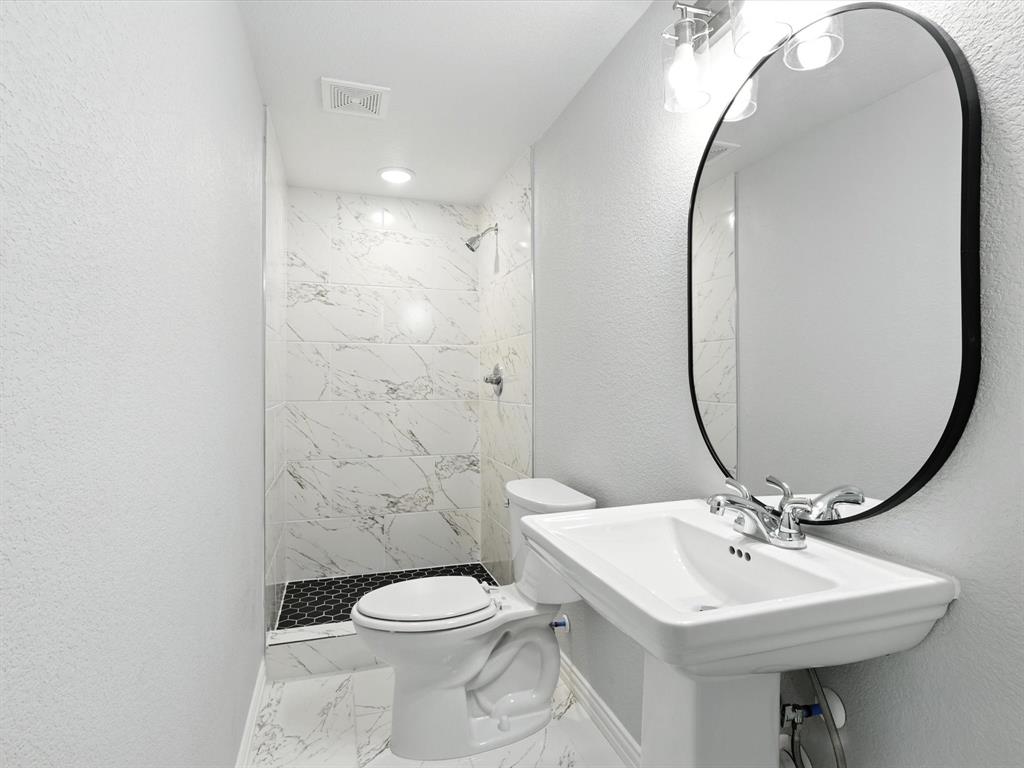 Broadview West - Residential