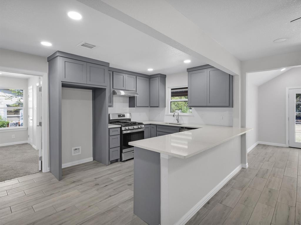 Broadview West - Residential