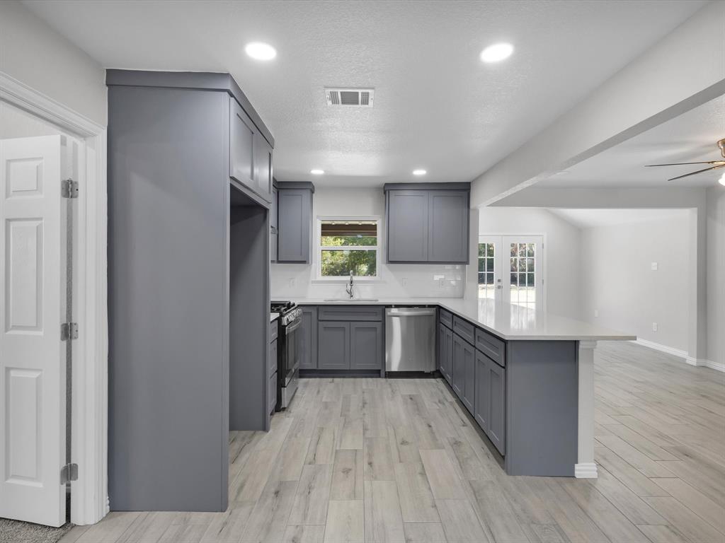 Broadview West - Residential