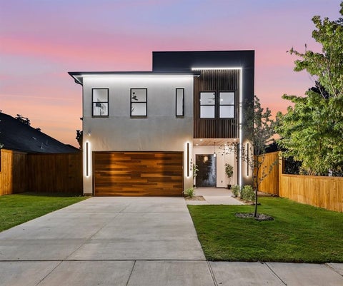 Photo of 1954 Nomas Street, Dallas, TX 75212 (MLS # 21363771)