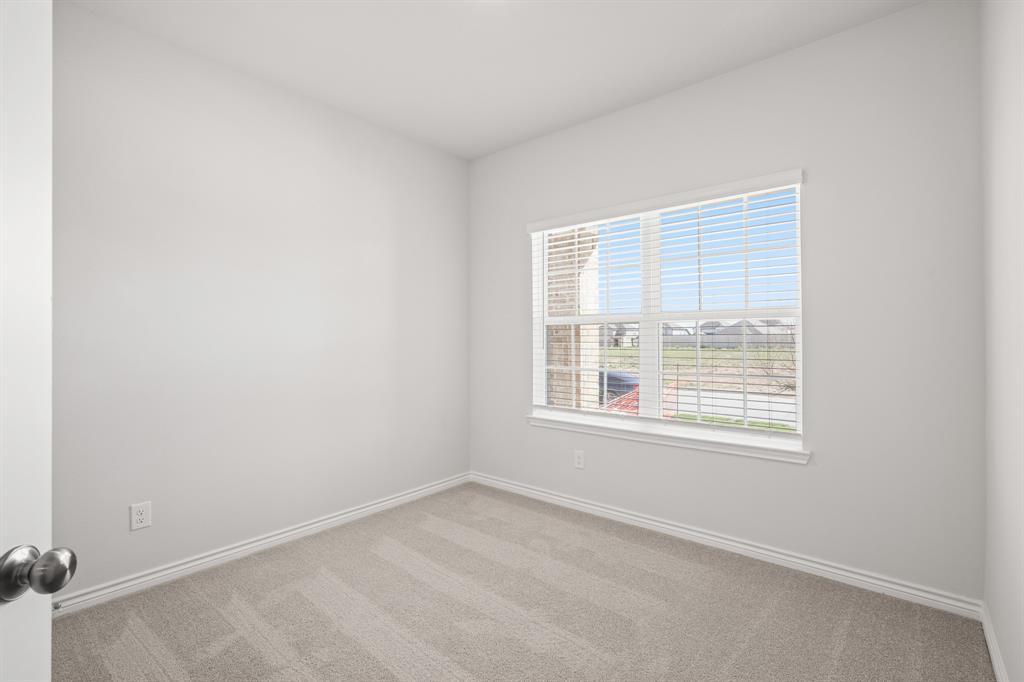 10033 Freighter Trail