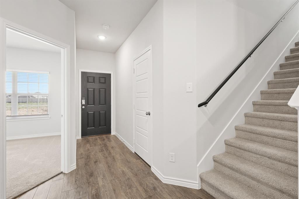 Photo of 10033 Freighter Trail, Fort Worth, TX 76131 (MLS # 21251770)