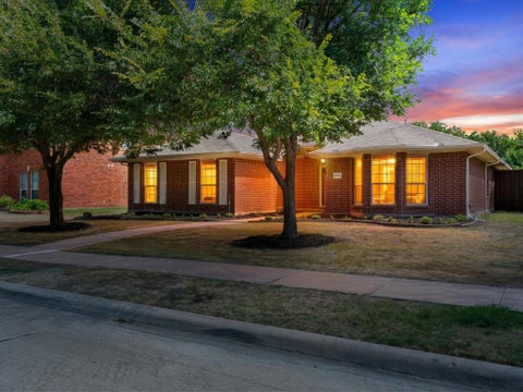 Tiny photo for 4105 Freedom Lane, Frisco, TX 75033 (MLS # 21334384)