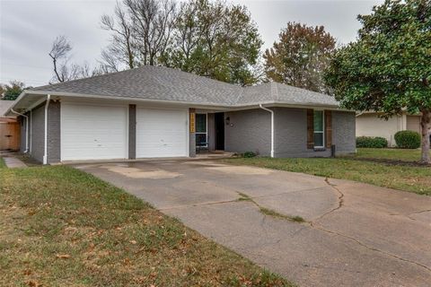 1002 N Lindale Lane Richardson TX 75080