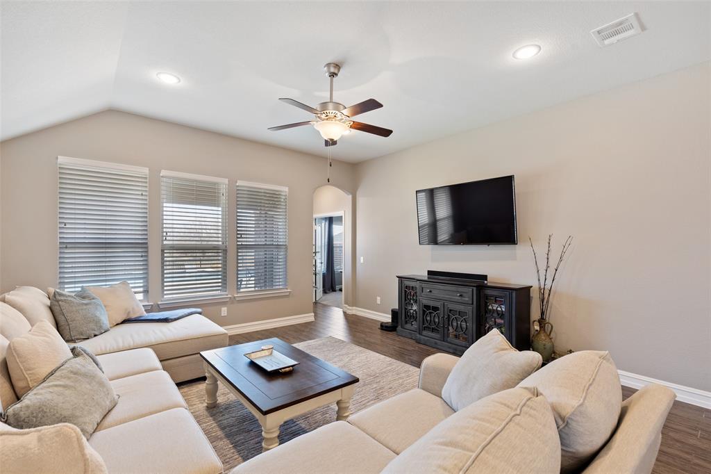 Remington Falls - Residential