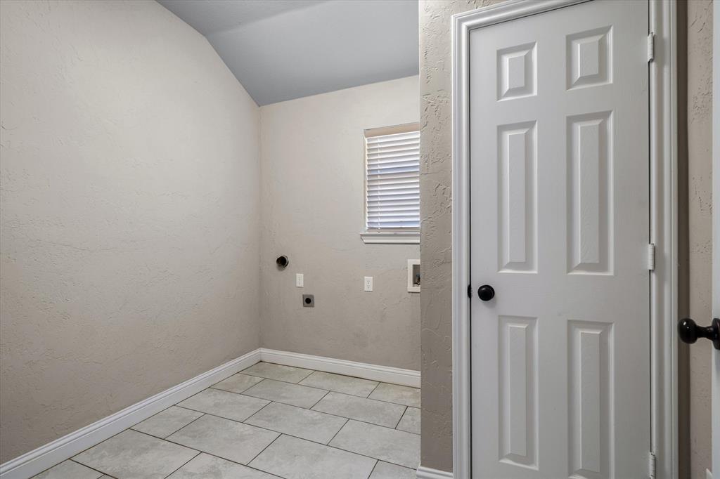 A J Horsley Surv Abs #337 - Residential