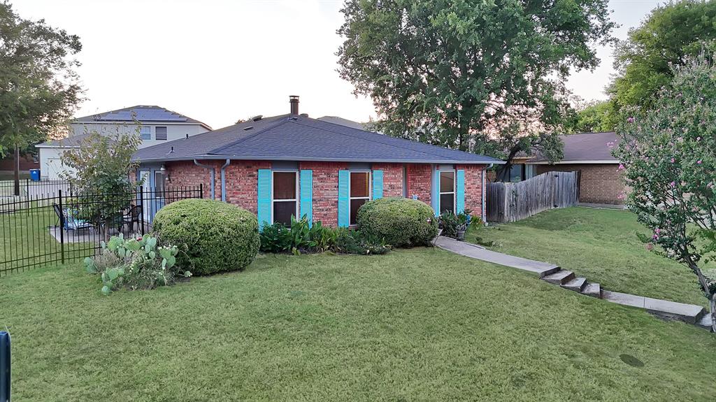 241 S Young Boulevard