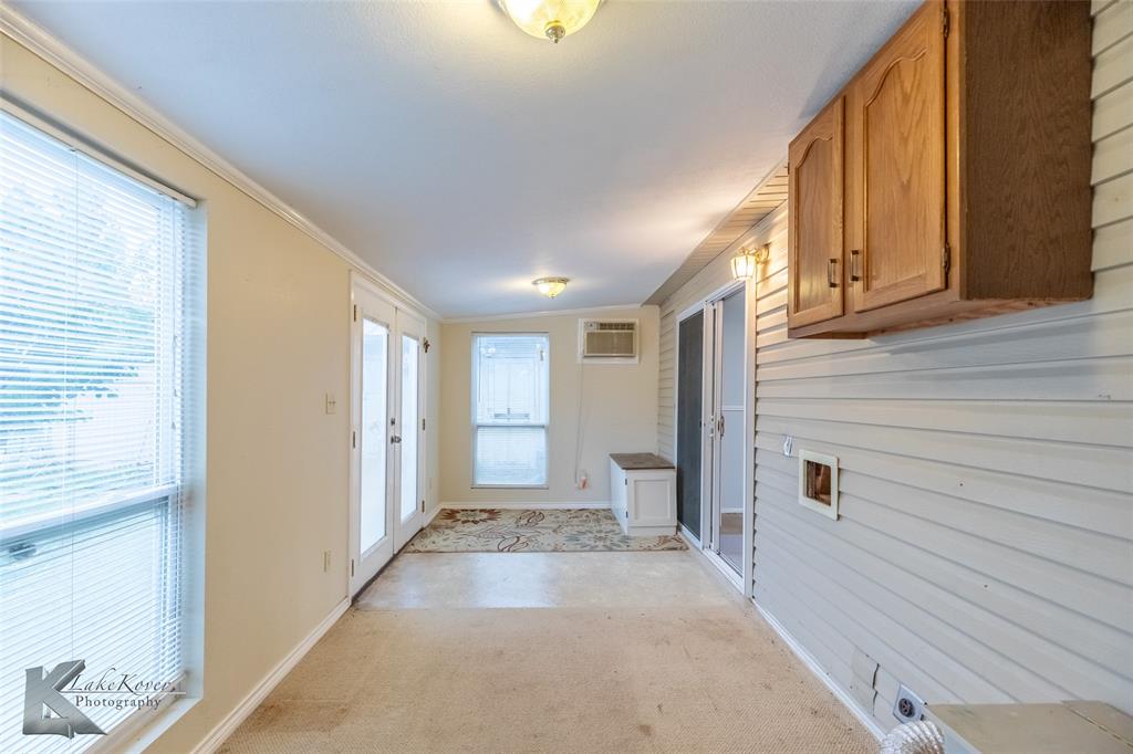 HOLIDAY HILLS - Residential