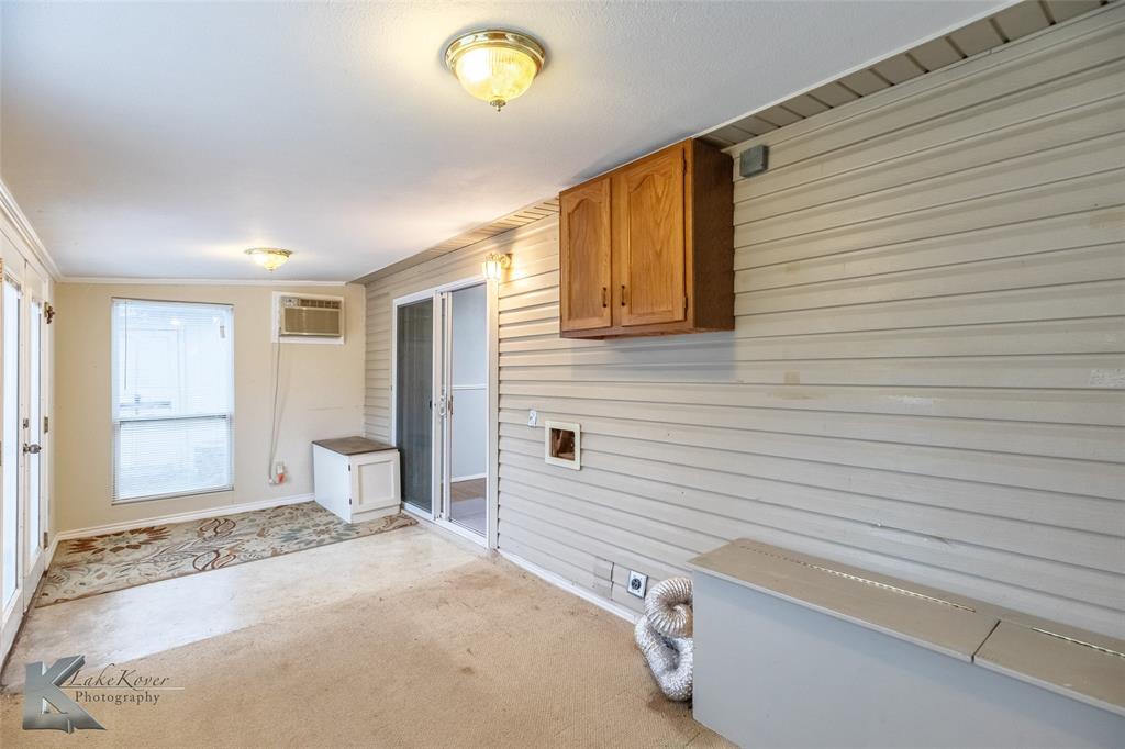 HOLIDAY HILLS - Residential