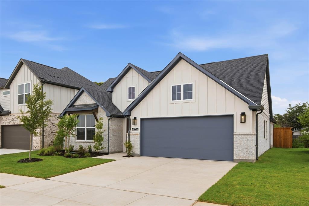 4653 Commack Drive