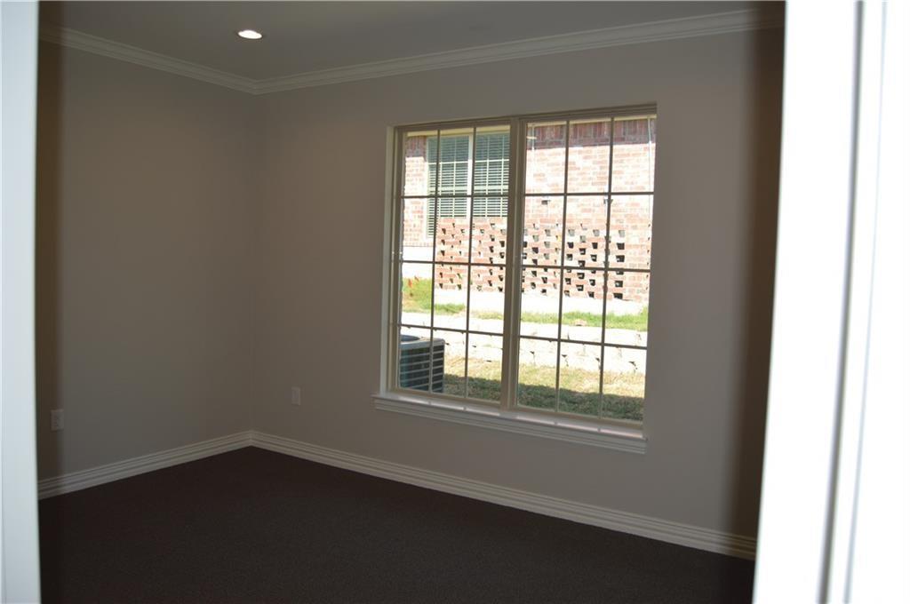 PRESTON CIRCLE OFFICE PARK LLC - Commercial Lease